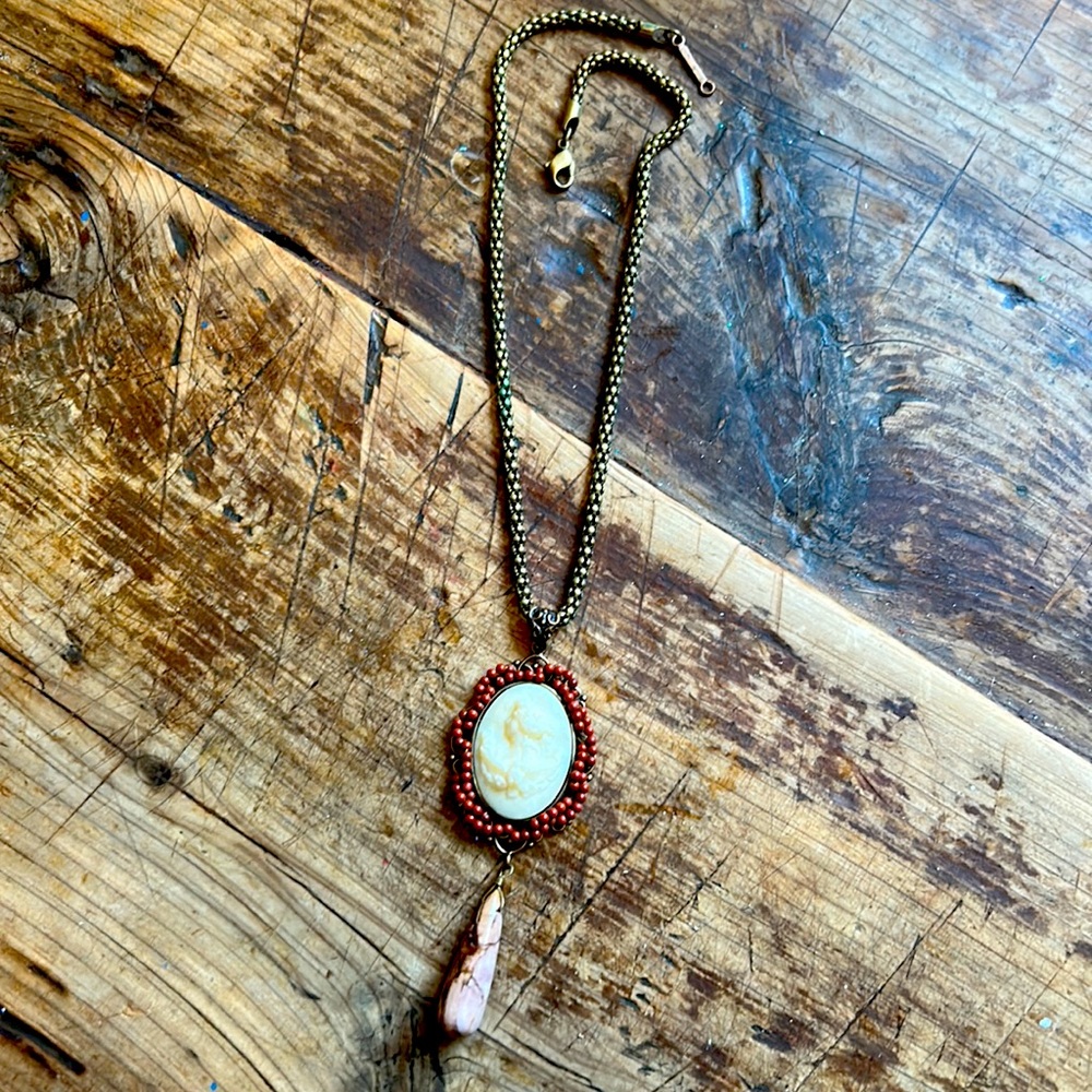 Cameo necklace 17 inches